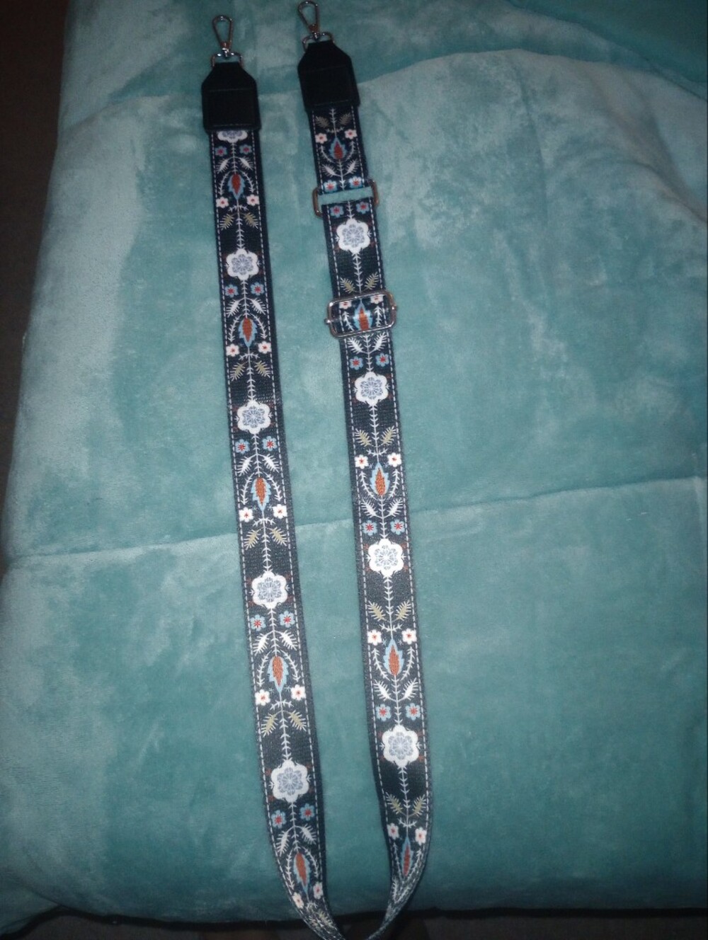 Deauty Floral Crossbody Guitar Style Adjustable Purse Strap